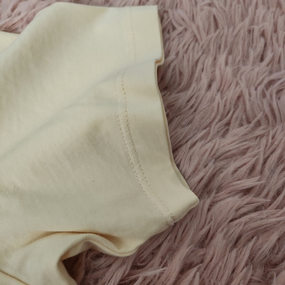 Gucci cute tee with strawberry design - Picture 13 of 13